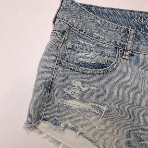 American Eagle Cut-off Distressed Jean Shorts 8 - Picture 4 of 6